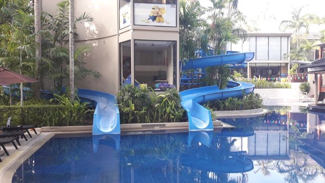 Novotel Phuket Surin Beach Resort Hotel - Swimming-pool