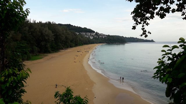 Pullman Phuket Hotel - Beach