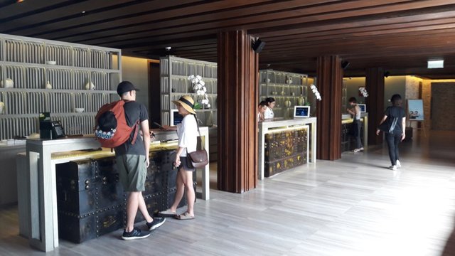 Pullman Phuket Hotel - Lobby