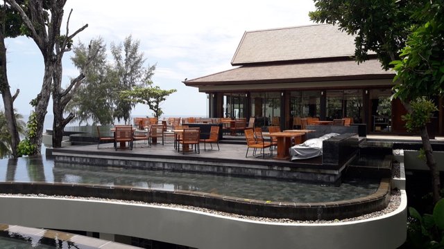 Pullman Phuket Hotel - Lobby