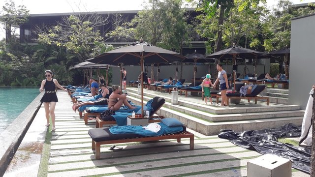 Pullman Phuket Hotel - Swimming-pool