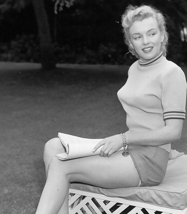 Bullet Bras Were All The Rage In The 1940s And 1950s, And These 98 Pics  Will Poke Your Eyes