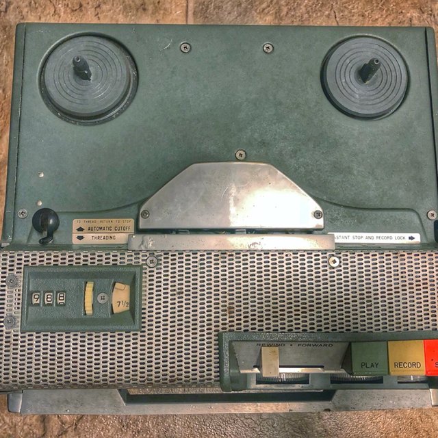 My Friends And I Found This Wollensak 3M Reel-to-Reel Tape Recorder Today @  The Abandoned Olympia Brewery! — Steemit
