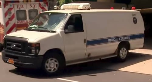 Medical Examiner's van allegedly carrying the body of Jeffrey Epstein (public domain, video capture from US state media)