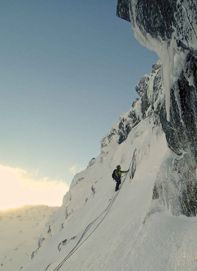 Climbing Ben Nevis in the winter can be a real challenge for experienced mountaineers. Photo: Masa Sakano 