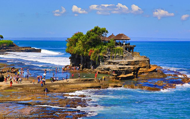 Tanah Lot Temple in Bali, Indonesia