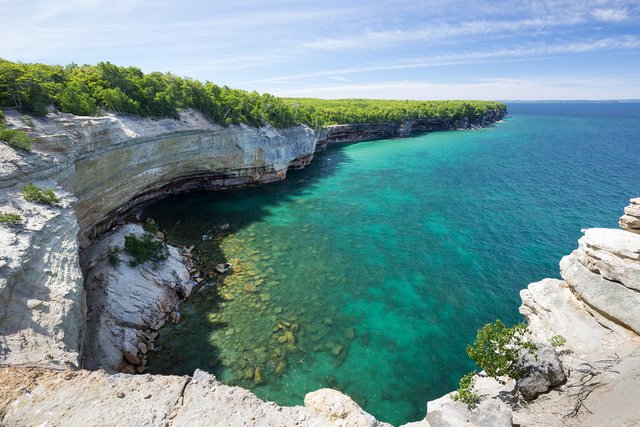 Pictured Rocks National Lakeshore in Michigan, one of the most beautiful lakeshores in America