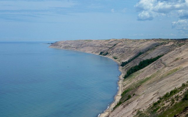 Pictured Rocks National Lakeshore in Michigan, one of the most beautiful lakeshores in America