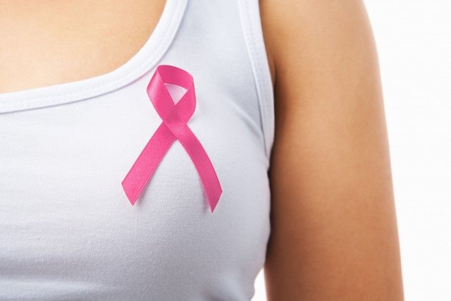 FREE_shutterstock_37245157.jpg breast cancer