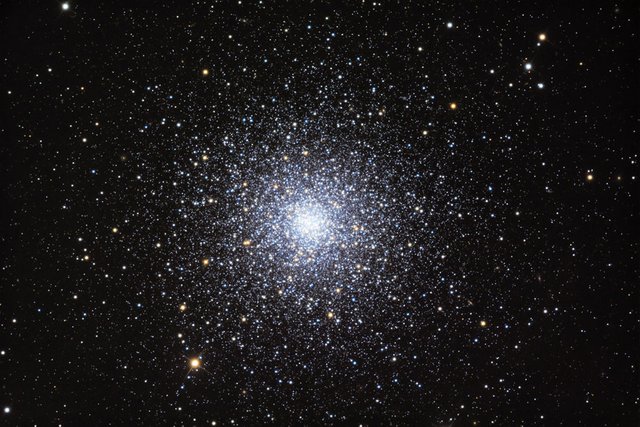 Messier M3, http://www.messier-objects.com/messier-3/