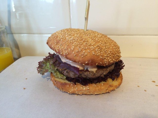 lombardos_hamburger