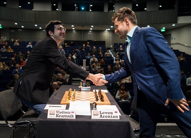 kramnik-aronian658d5.jpg