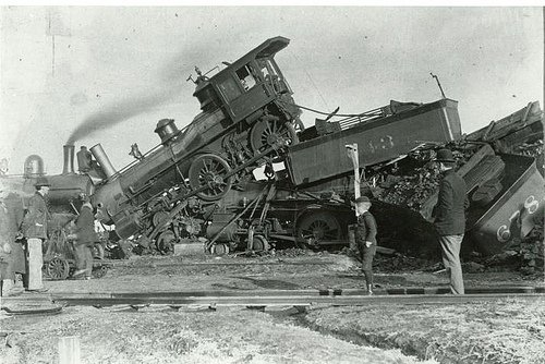 trainwreck77cc8.jpg