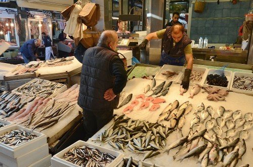 people-fish-market-marketplace68226.md.jpg