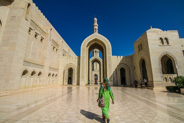 Sultan Qaboos Grand Mosque Muscat Oman