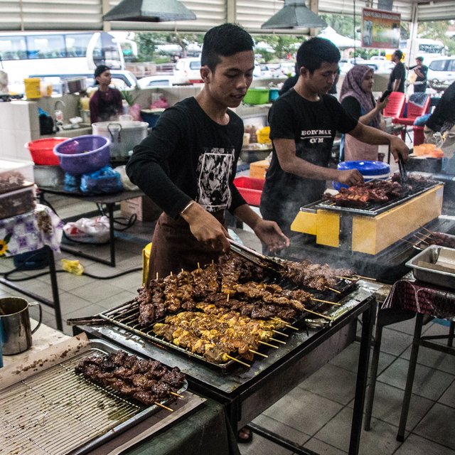 Pasar Malam gadong 