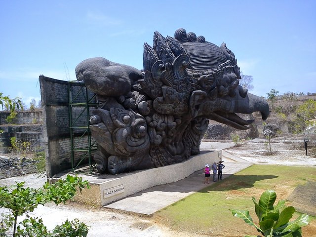Garuda Statue in Plaza Garuda