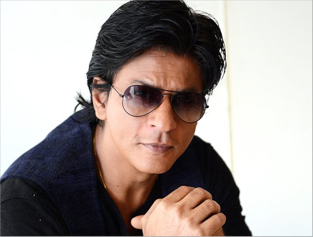 Shah Rukh Khan - Profile Images — The Movie Database (TMDB)