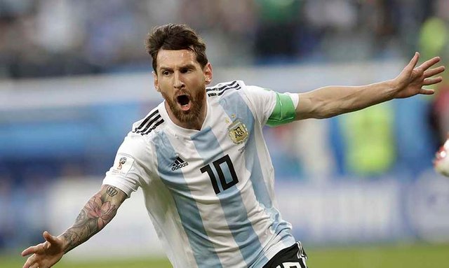 Lionel-Messi-0021562219794834.jpg