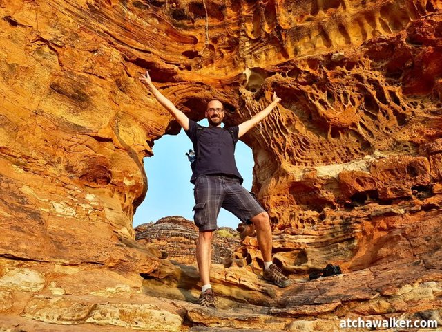 Votre serviteur faisant le malin devant "The Window" - Picaninny - Purnululu National Park