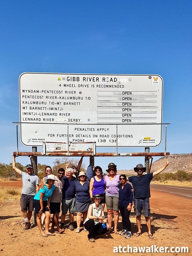 Nous attaquons la réputée Gibb River Road. Pas de rivière en crue, nous sommes à la fin de la saison sèche, tous les passages sensibles sont ouverts, mais un véhicule 4x4 est plus que recommandé car une grande partie de la route n’est pas goudronnée.