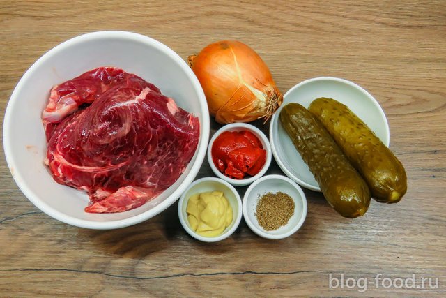 Beef Rolls with pickles