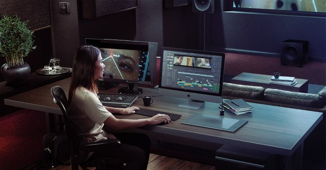 Davinci Resolve
Video editing software