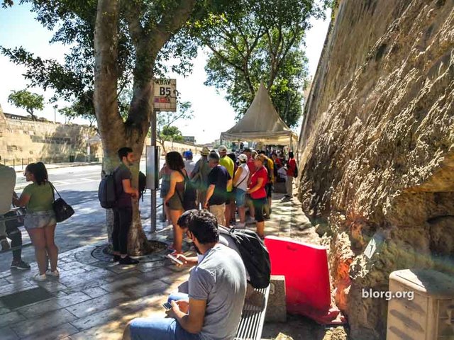 valletta bus stop