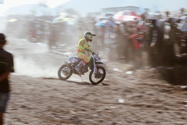 Open Grasstrack Championship 2019 Piala Kapolres Bener Meriah menyambut HUT Bhayangkara ke-73 di sirkuit buatan Desa Rembele, Minggu 30 Juni 2019.