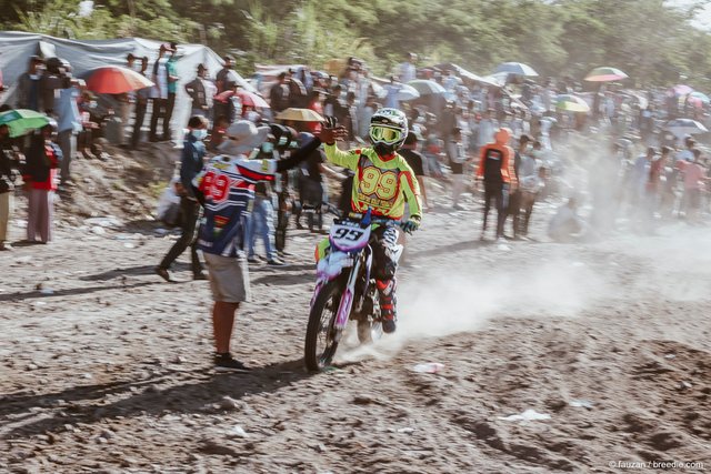 Open Grasstrack Championship 2019 Piala Kapolres Bener Meriah menyambut HUT Bhayangkara ke-73 di sirkuit buatan Desa Rembele, Minggu 30 Juni 2019.