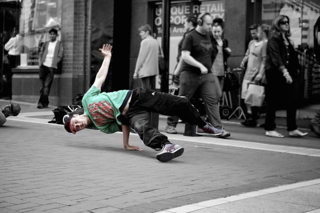 man, pedestrian, person, music, people, road, sport, street, photography, city, urban, skateboarding, crowd, male, guy, recreation, motion, dance, young, show, artist, fashion, exercise, black, monochrome, movement, lifestyle, fitness, teenager, dancer, posing, fun, pedestrians, sports, cool, infrastructure, performance, footwear, move, pose, freestyle, style, acrobat, active, funky, hip, breaking, hip hop, break dancing, breakdance, breakdancing, aerobics, b boying, breakdancer, break dancers, Free Images In PxHere