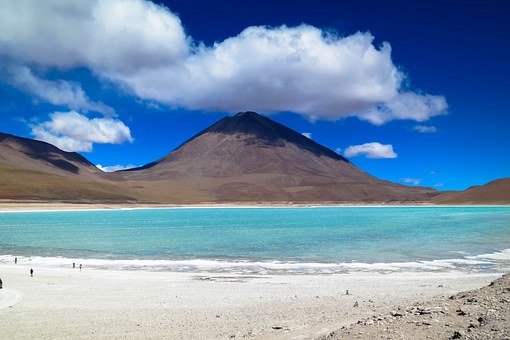 VolcÃ¡n, Lago Salado, Desierto De Atacama