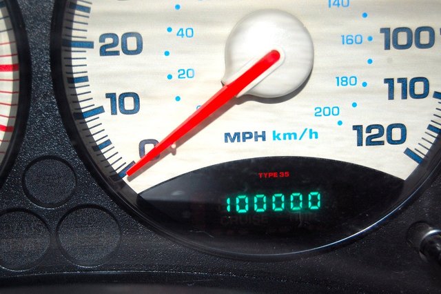 image of odometer at 100,000