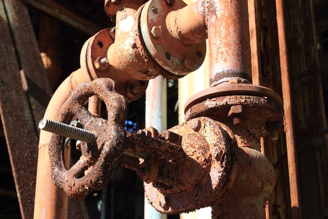 Rusty valve and piping