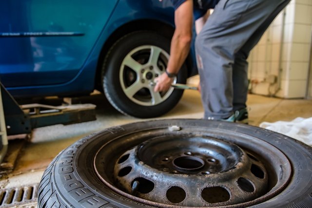 Free Winter Tires Tire Service photo and picture