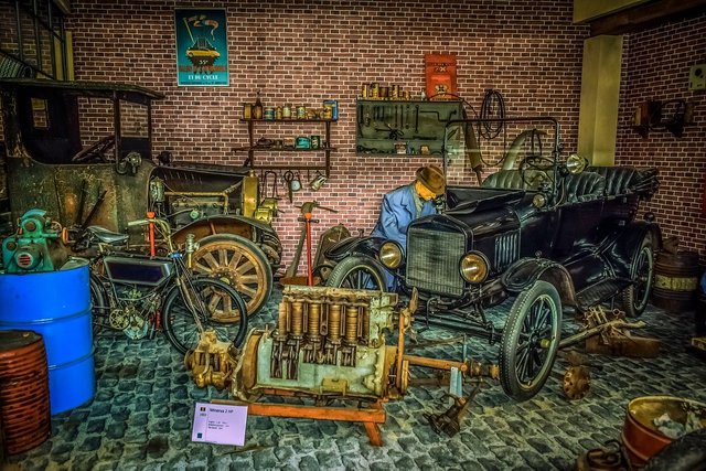 antique car repair garage