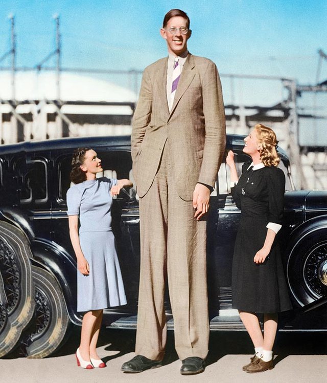 Robert-Wadlow-Colourised-By-PMH_tcm25-511586.jpg