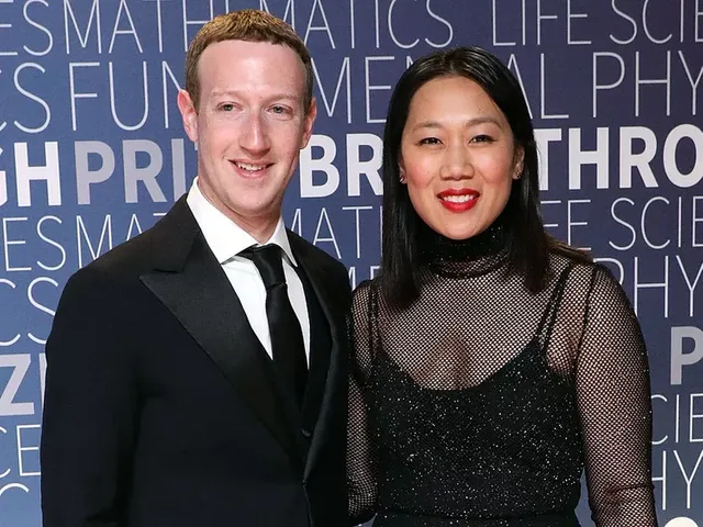 mark-zuckerberg-priscilla-chan-1-a98a114c1a1d40648720051d09c069f7.jpg