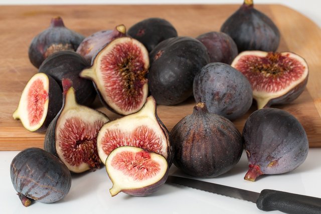 figs-2079166_1920.jpg