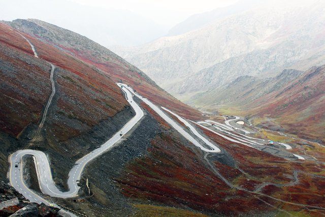 babusar pakistan.jpg