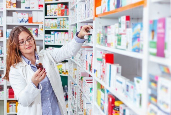 Pharmacist-590x395.jpg