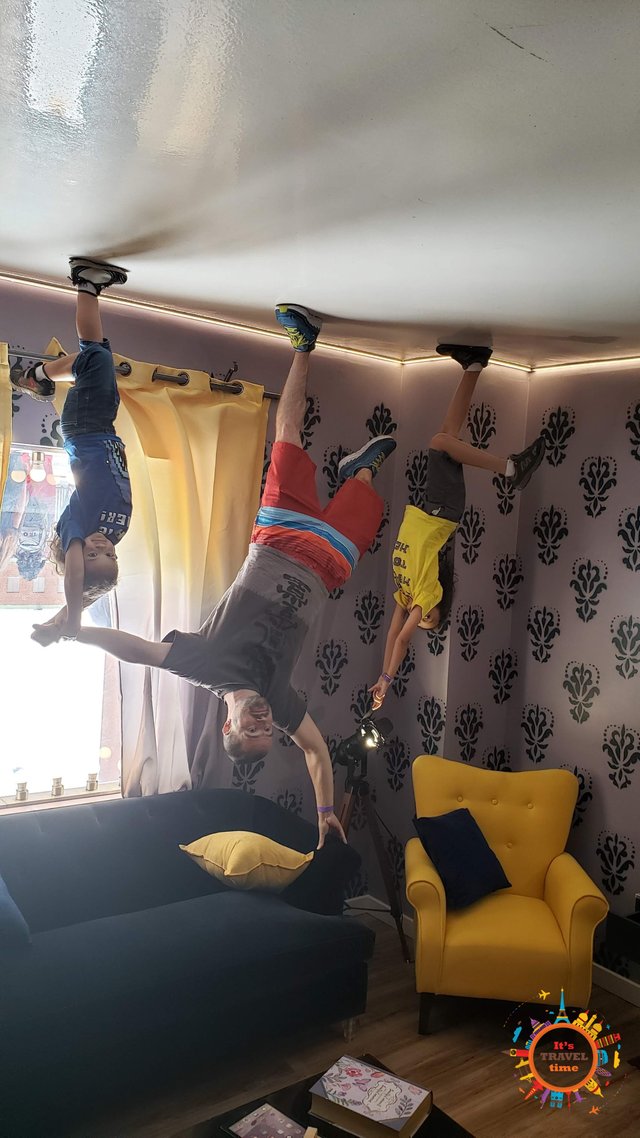 Upside Down House In Hollywood Steemit