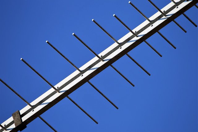 tv-antenna-5455009_1280.jpg