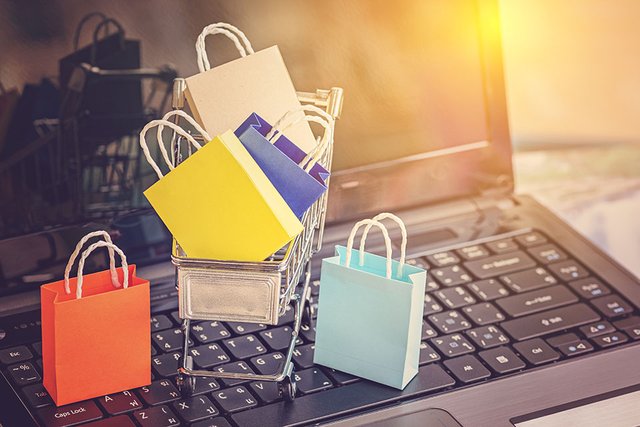 3-trends-that-are-disrupting-e-commerce-in-2017.jpg