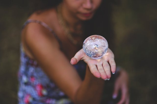 woman-hand-girl-glass.jpg