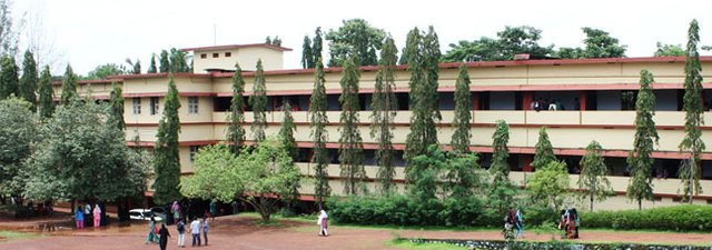 Sir-Syed-College.jpg