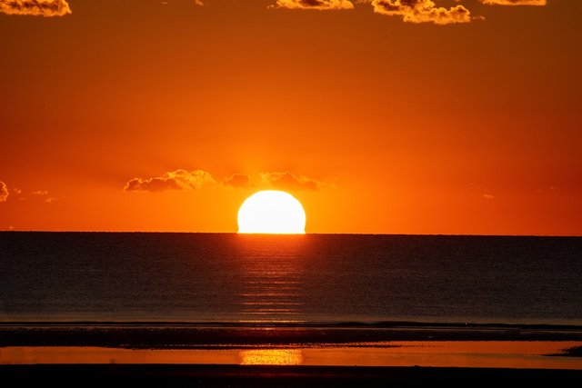 sunset-5556925_1280.jpg