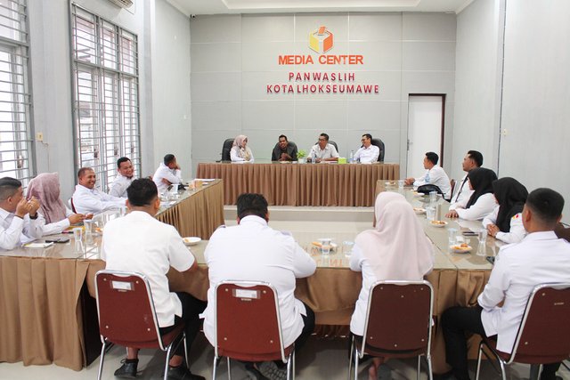 Pegawai Baru_09.jpg