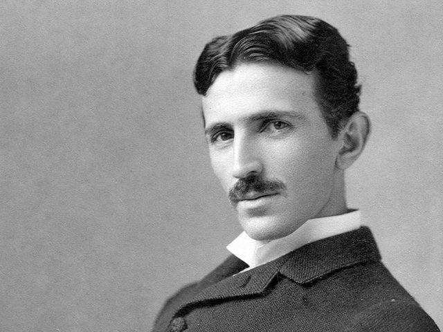 Nikola-Tesla-2048x1536-62.jpg
