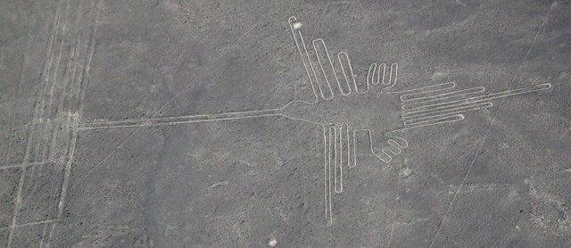 Nazca_colibri.jpg